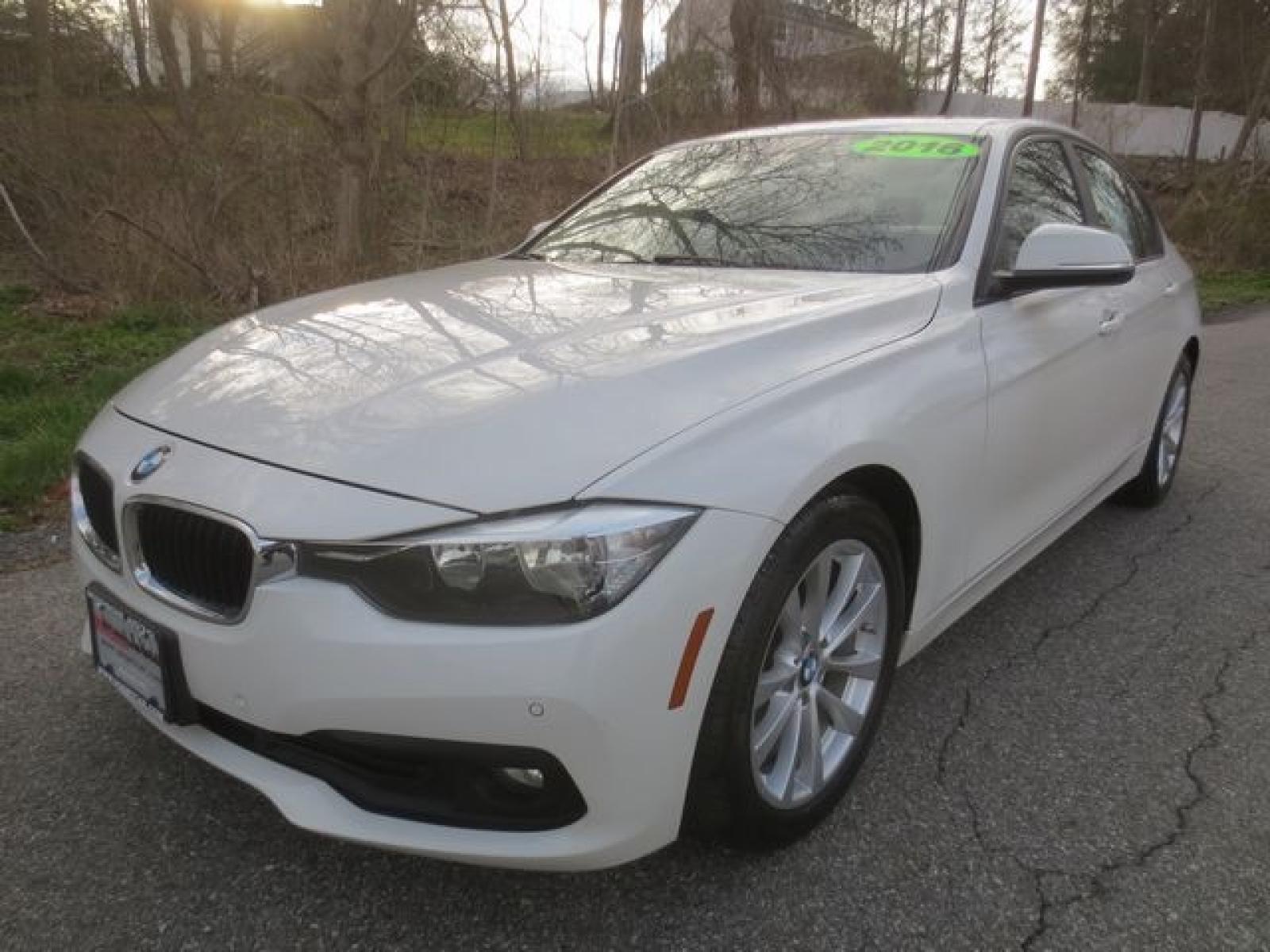 2016 White /Beige BMW 3-Series X DRIVE (WBA8E5G52GN) with an 2.0 liter 4 cylinder turbo DOHC 16V engine, Automatic 8A transmission, located at 270 US Route 6, Mahopac, NY, 10541, (845) 621-0895, 41.349022, -73.755280 - Photo #0